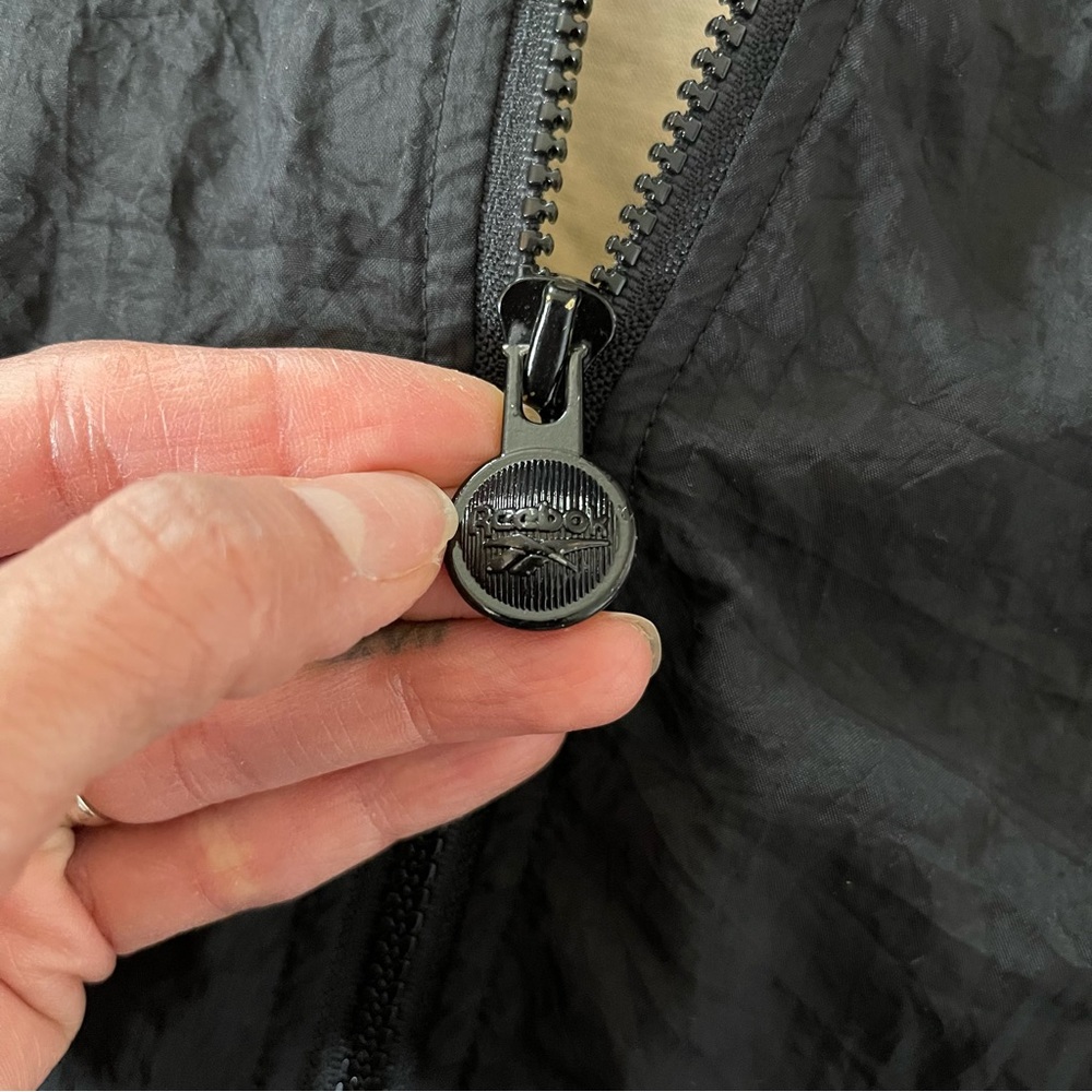 Vintage Reebok windbreaker - Picture 3 of 3